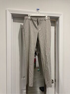 Nine West women’s light tan Dress Pants